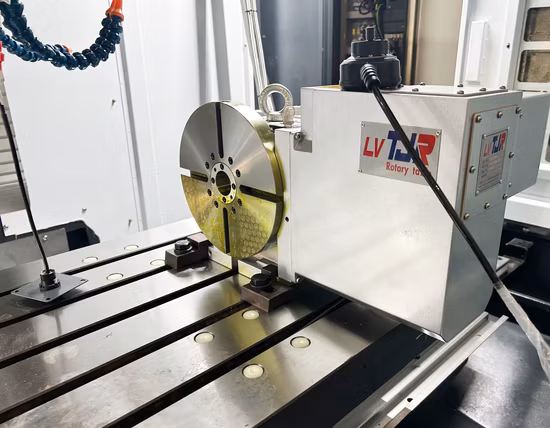 CNC Machine Tools Vmc1160 High Precision Vmc 3 Axis Vertical Machining Center Price 4 Axis 5 Axis CNC Milling Machine